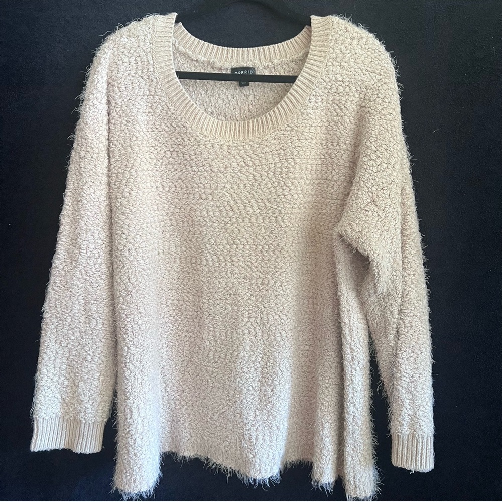 Torrid super soft faded mauve sweater sz.2